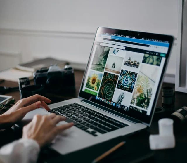 Website on a MacBook Pro